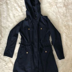 Light weight coat with hood.